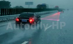 Laser do mlhy a hustého deště zadní 12V